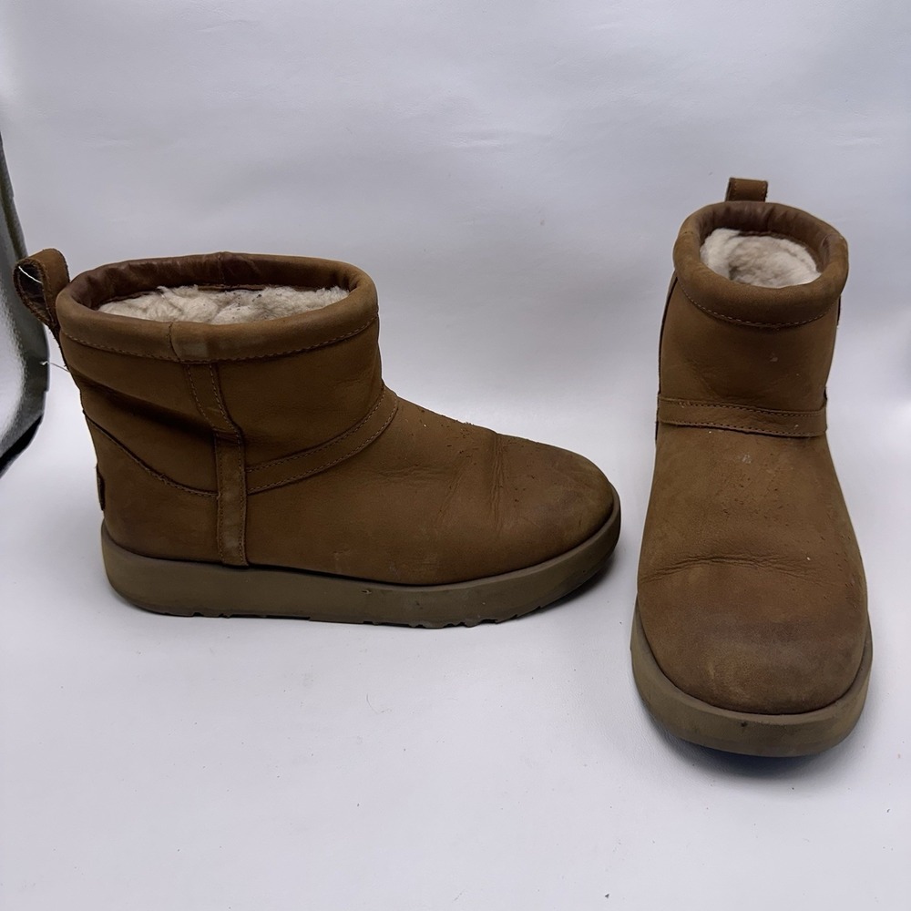 UGG Classic Mini Leather‎ Waterproof Boots Chestnut Vibram Arctic Grip 7.5